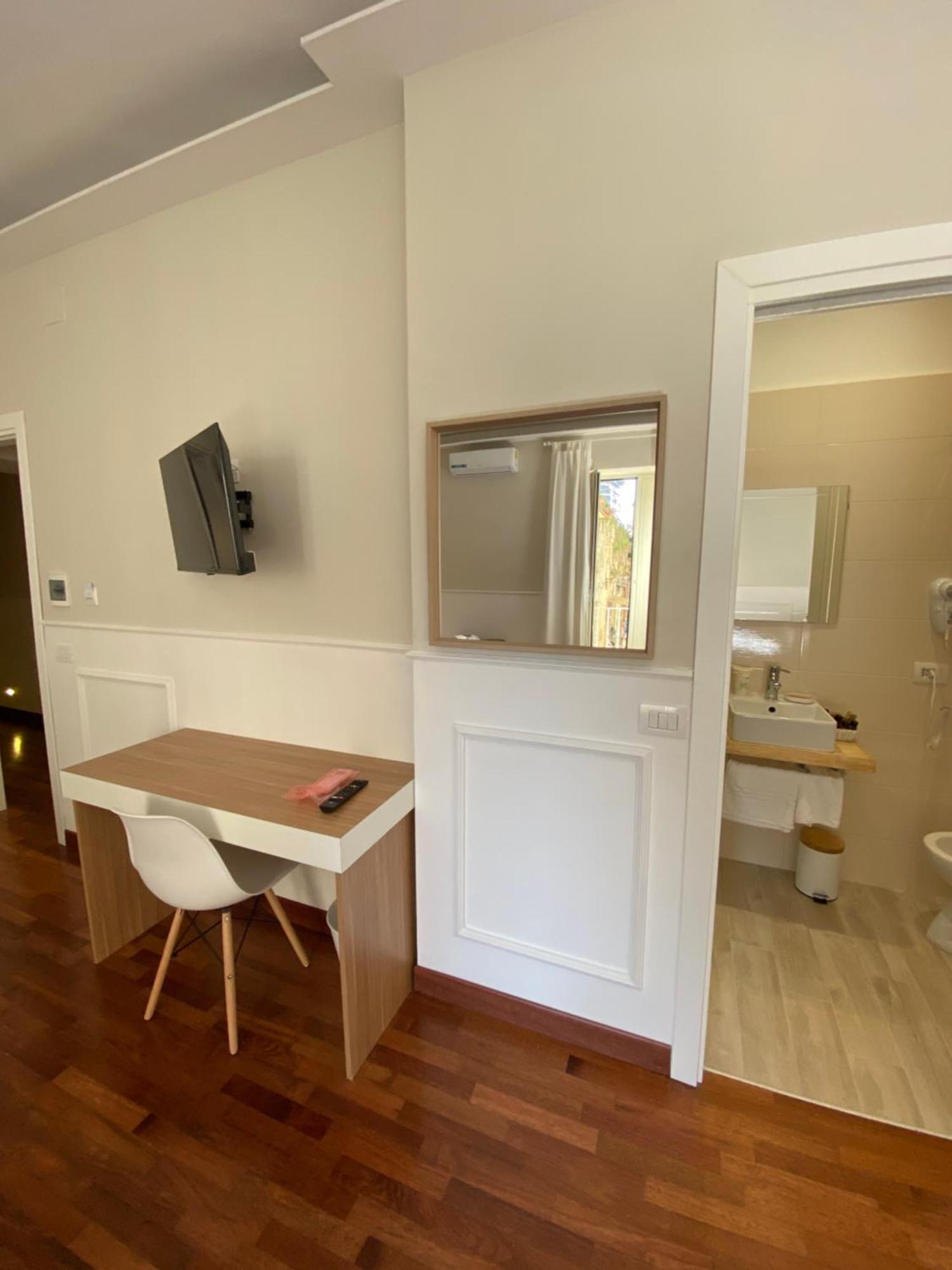 Mamo Al Museo Bed and Breakfast Napels Kamer foto