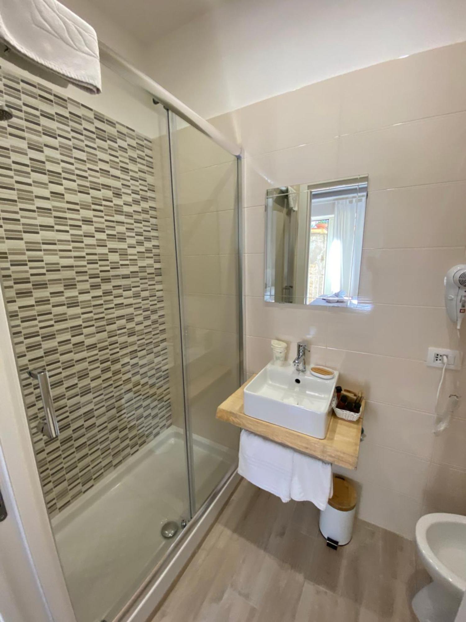 Mamo Al Museo Bed and Breakfast Napels Kamer foto